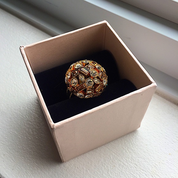 Encrusted Gold and Gem Thick Ring Size 9 - Picture 2 of 6